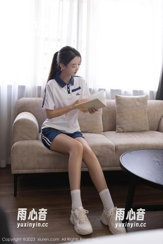 秀人网-蛋蛋宝 秀人网 - “看图说话”——蛋蛋宝的美足写真,让嘴巴流口水。