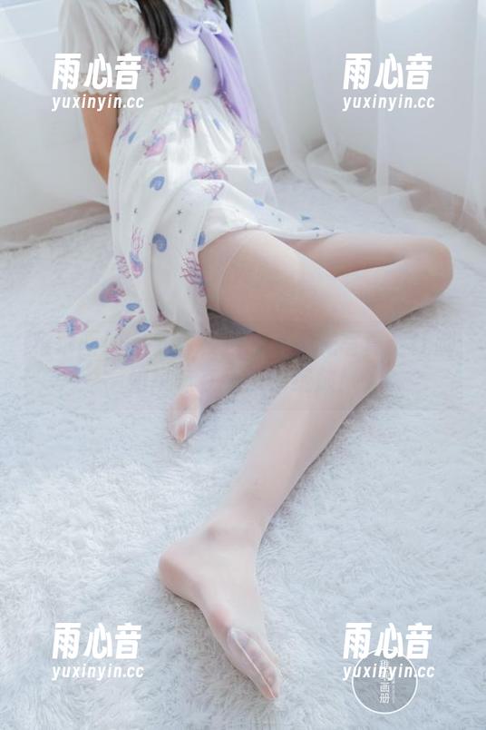 稚乖画册-赤西夜夜 稚乖画册 - 赤西夜夜的无圣光写真:让御姐风味在无声中绽放!