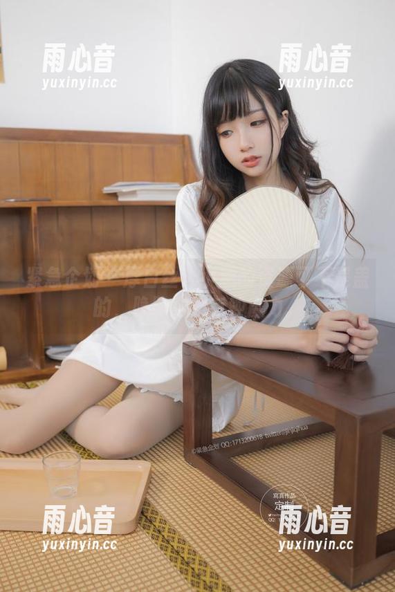 紧急企划 - 厚白丝？小恩的资源可不是盖的，隐隐约约有种魔力。