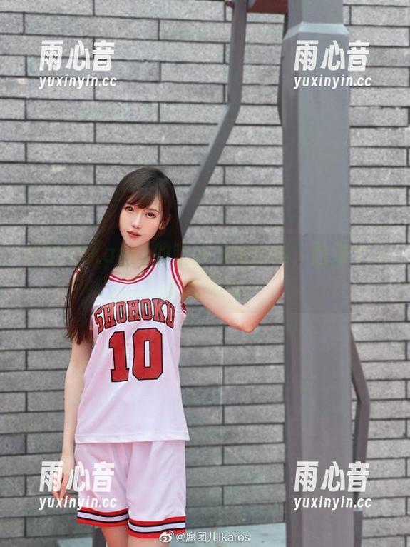 腐团儿Ikaros 腐团儿Ikaros的制服私拍合集,脑海中开始走马灯
