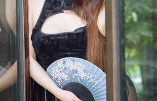 花漾show - Angela喜欢猫的妹妹写真集——全家福都没她可爱！